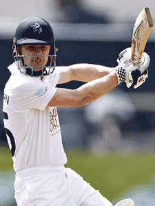 Marcus-oriordan-batting-kent-cricket-book-review