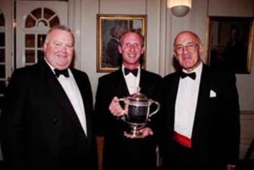Matthew Fleming kent cricket 2002 walter lawrence trophy winner